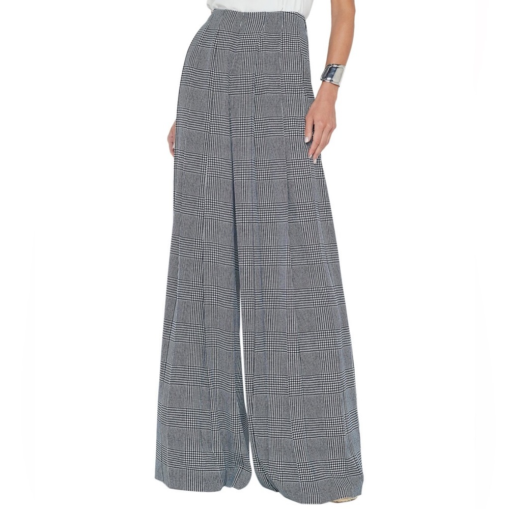 L'AGENCE Nova Pleated Pants in Black and White
